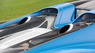 Porsche 918 Spyder - Exhausts