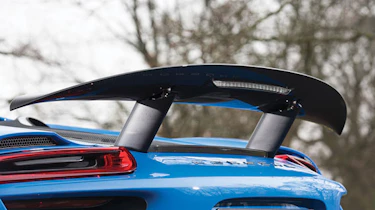 Porsche 918 Spyder - Wing