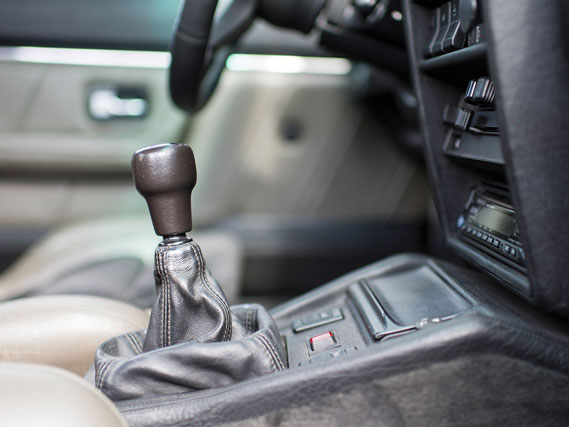 Audi Sport Quattro - Gear stick