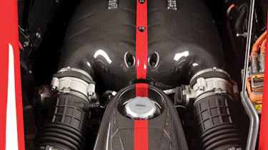 Ferrari LaFerrari - Engine