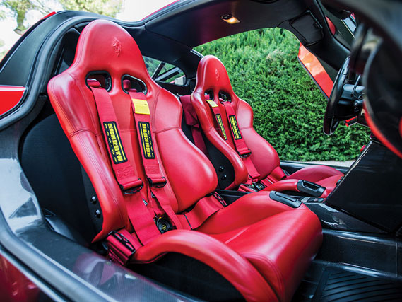 Ferrari Enzo - Interior