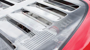 Ferrari F40 - Rear screen