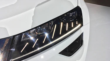 Skoda Karoq - front headlight