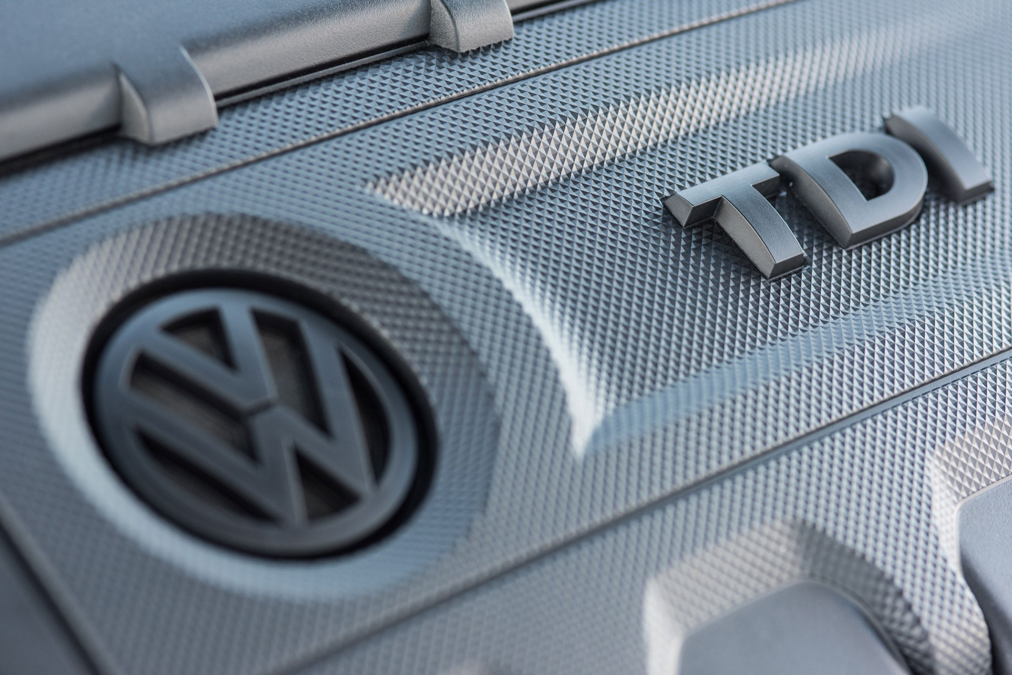 2017 Volkswagen Golf GTD - Engine