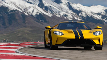 Ford GT - front