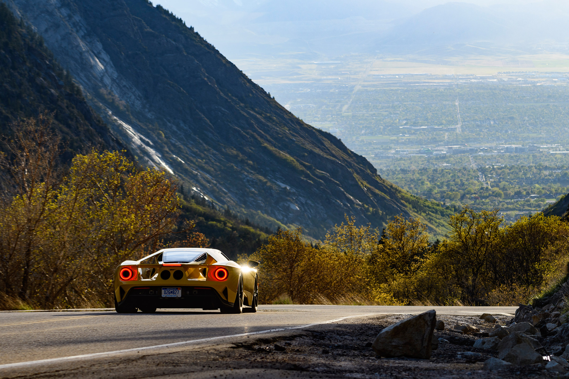Ford GT - rear tracking