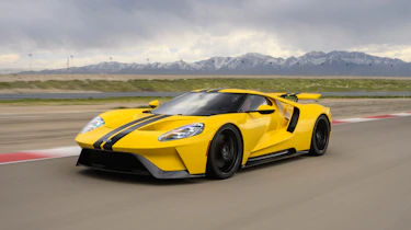 Ford GT - front cornering