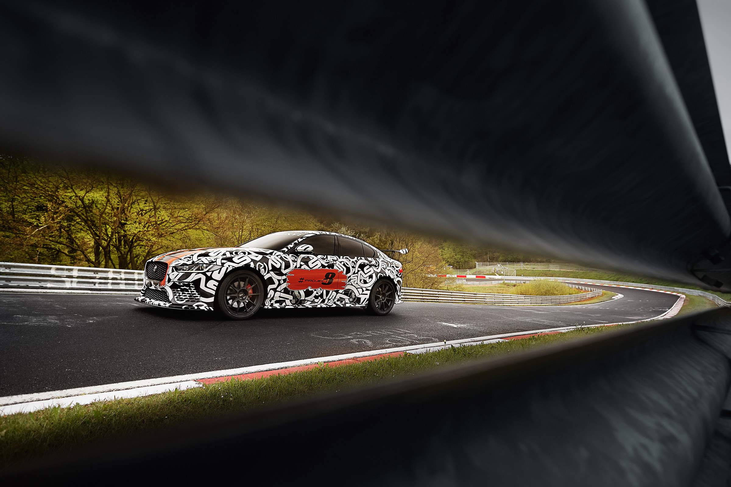 Jaguar XE SV Project 8 - side