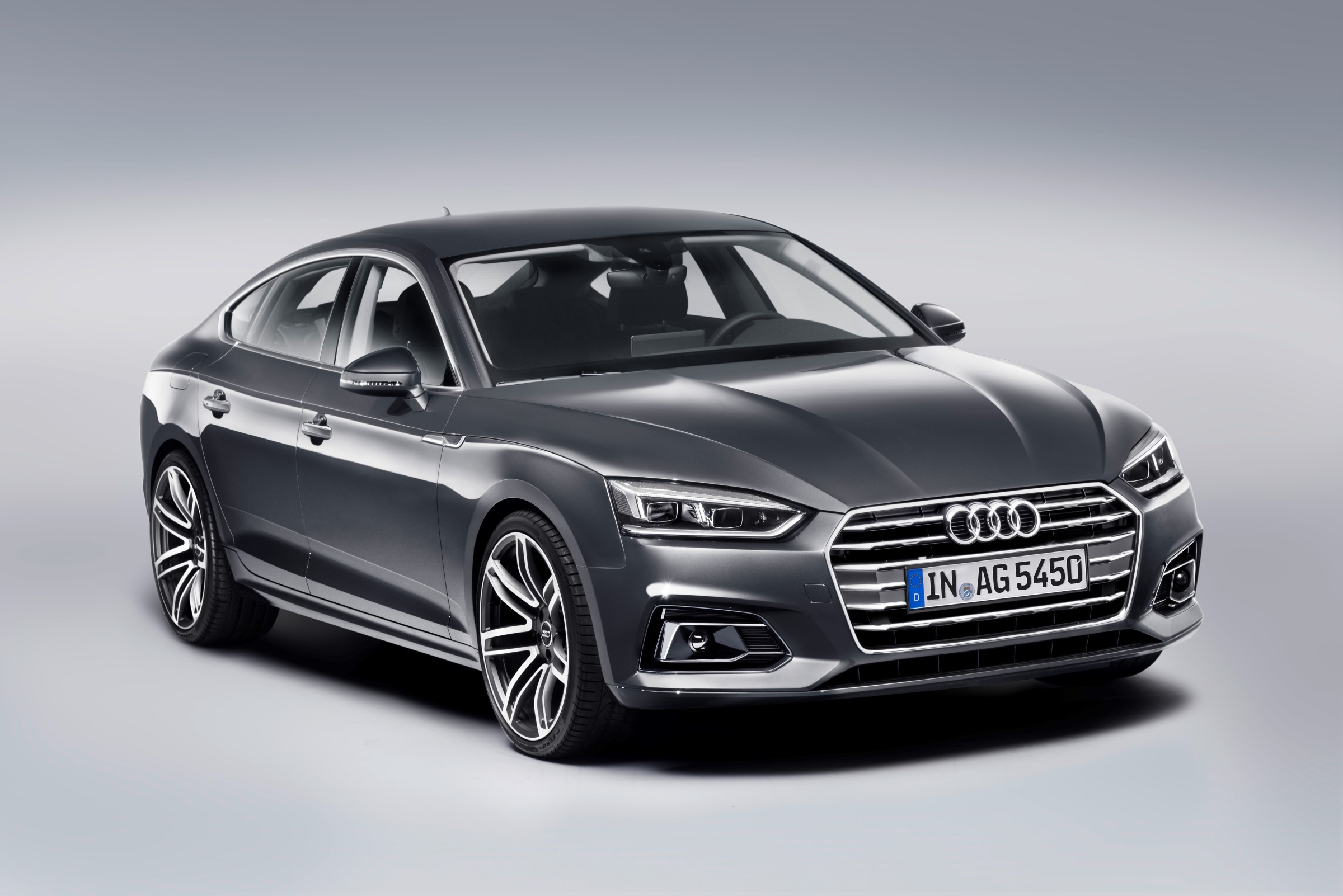 Audi A5 Sportback g-tron front three-quarters