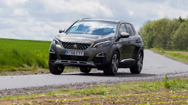 Peugeot 3008 GT front cornering