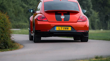 Volkswagen Beetle R-Line cornering rear
