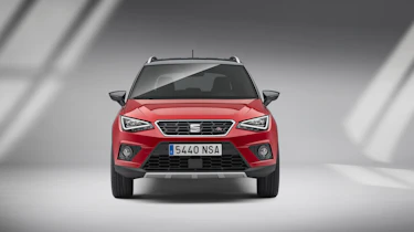 SEAT Arona FR front