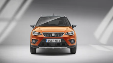 SEAT Arona front