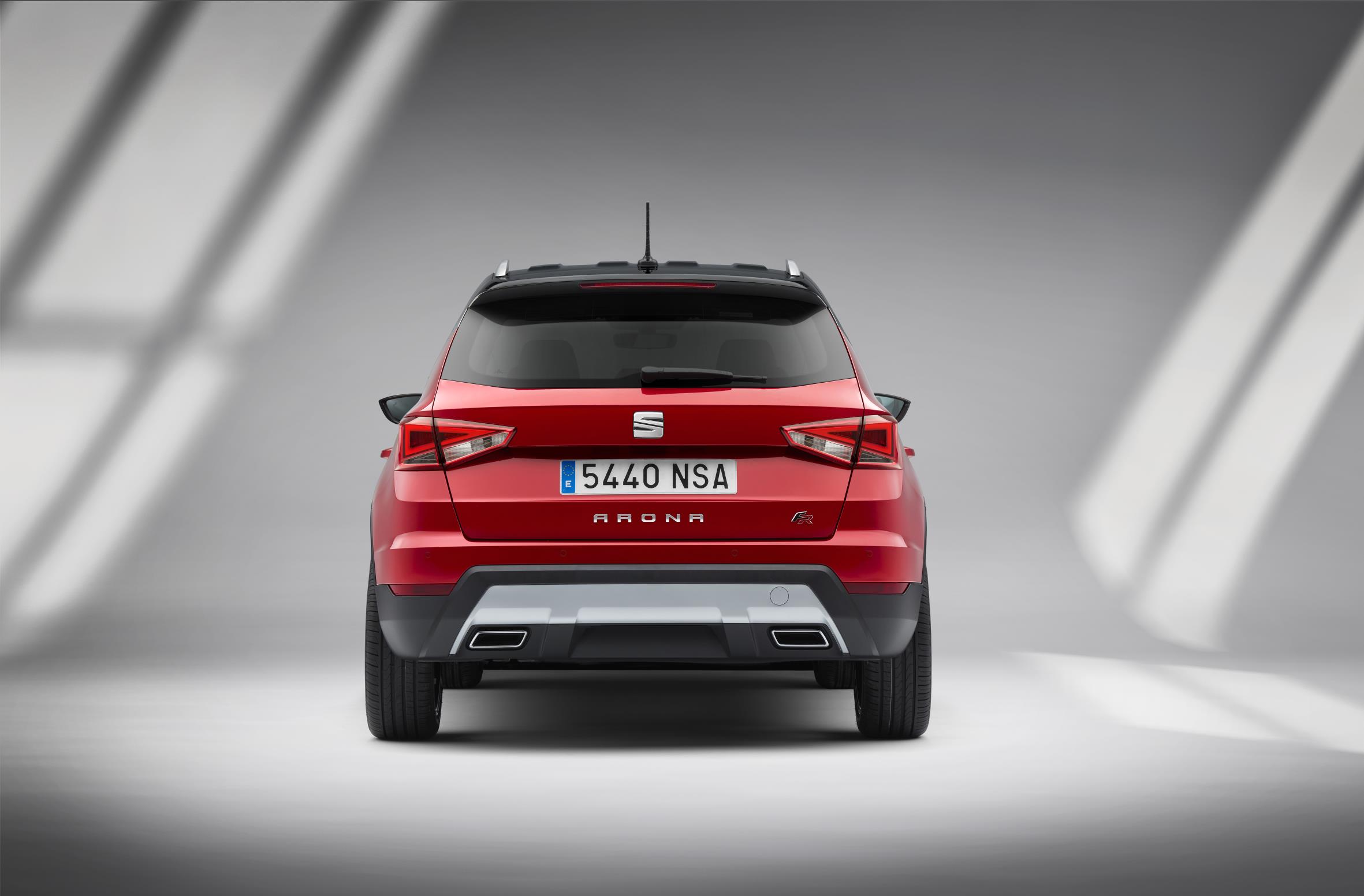 SEAT Arona FR rear
