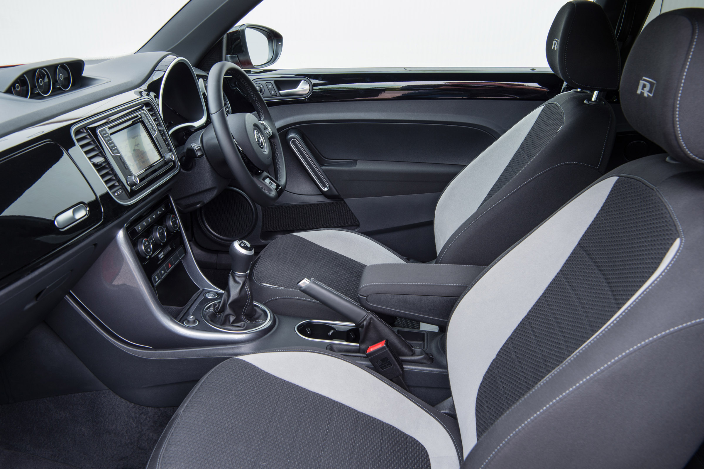 Volkswagen Beetle R-Line interior