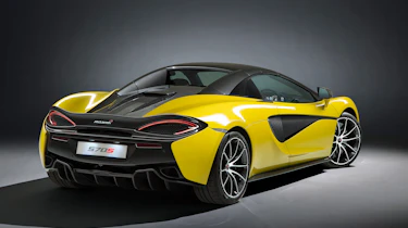 McLaren 570S Spider - rear roof up