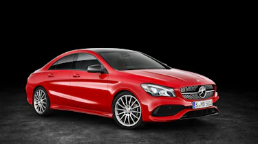 Mercedes-Benz CLA250 4MATIC - front 3.4