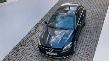 Mercedes-Benz CLA200 Shooting Brake - top