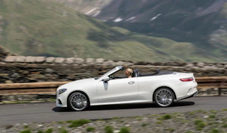 Mercedes-Benz E400 4Matic Cabriolet - Side