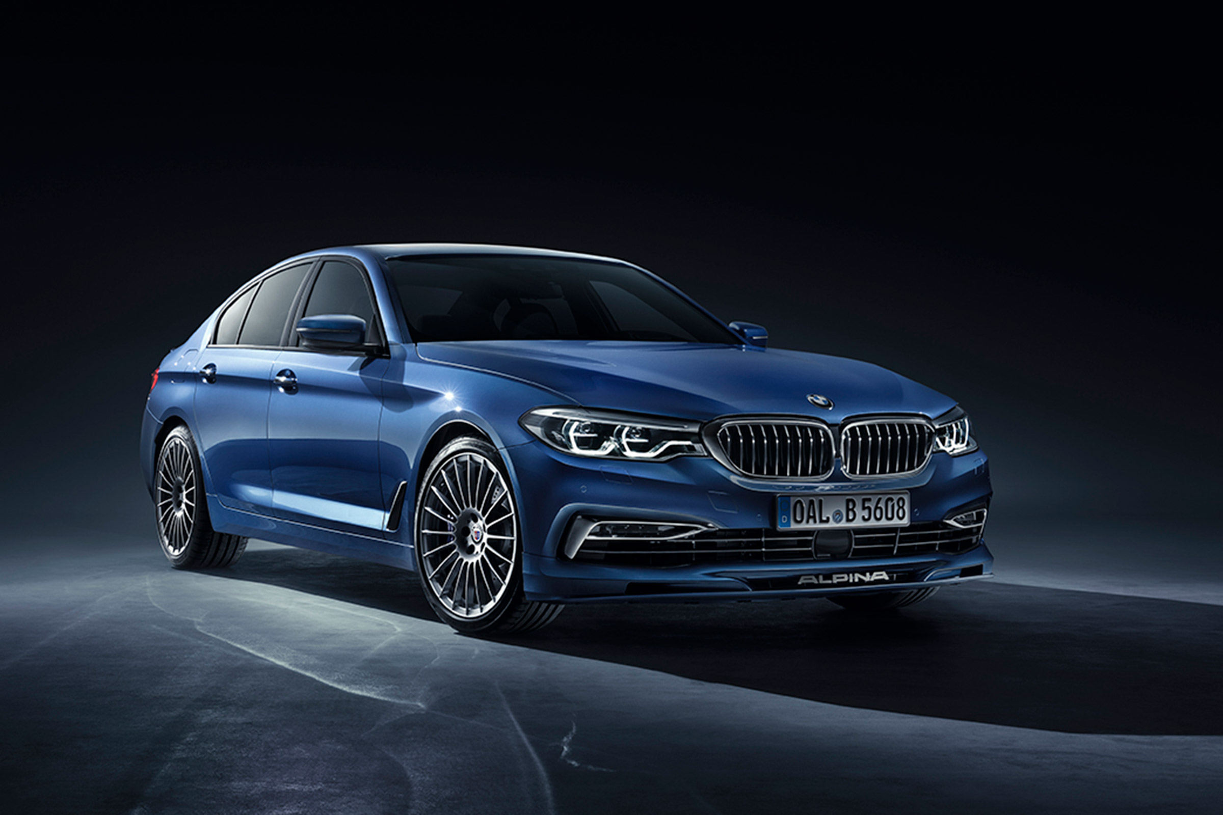 Alpina B5 Bi-Turbo G30/G31 - studio front