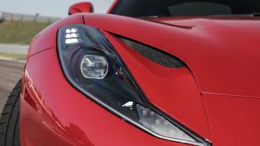 Ferrari 812 Superfast – headlights