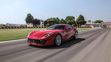 Ferrari 812 Superfast – front
