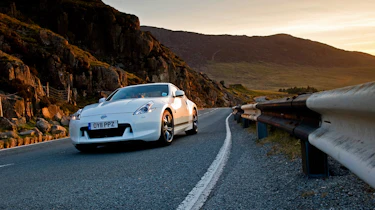 Nissan 370Z wales front