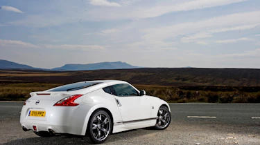 Nissan 370Z wales rear
