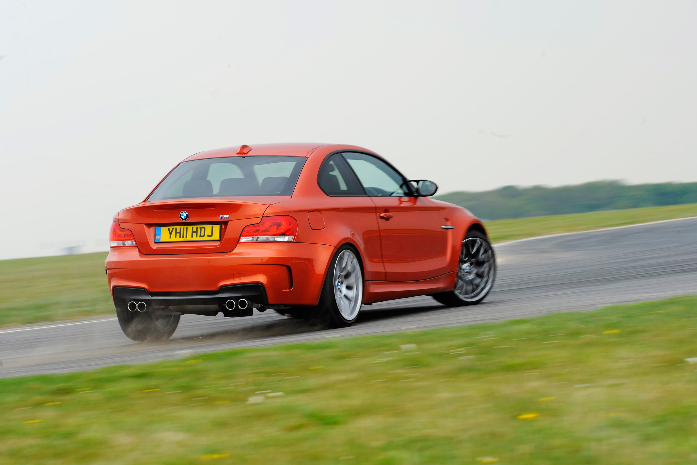 BMW 1-series M Coupe track rear