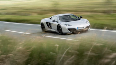 McLaren 540C - front