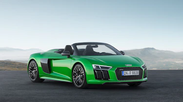 Audi R8 Plus Spyder - Front roof down