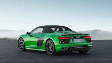 Audi R8 Plus Spyder - rear roof up