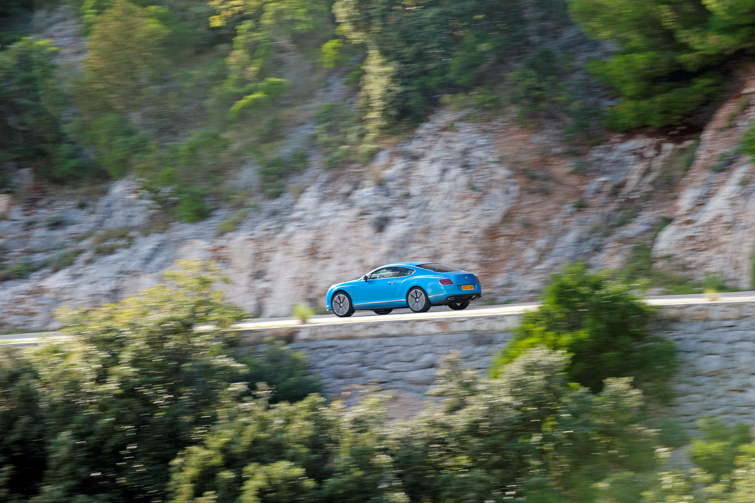 Bentley Continental GT V8 S - driving rear