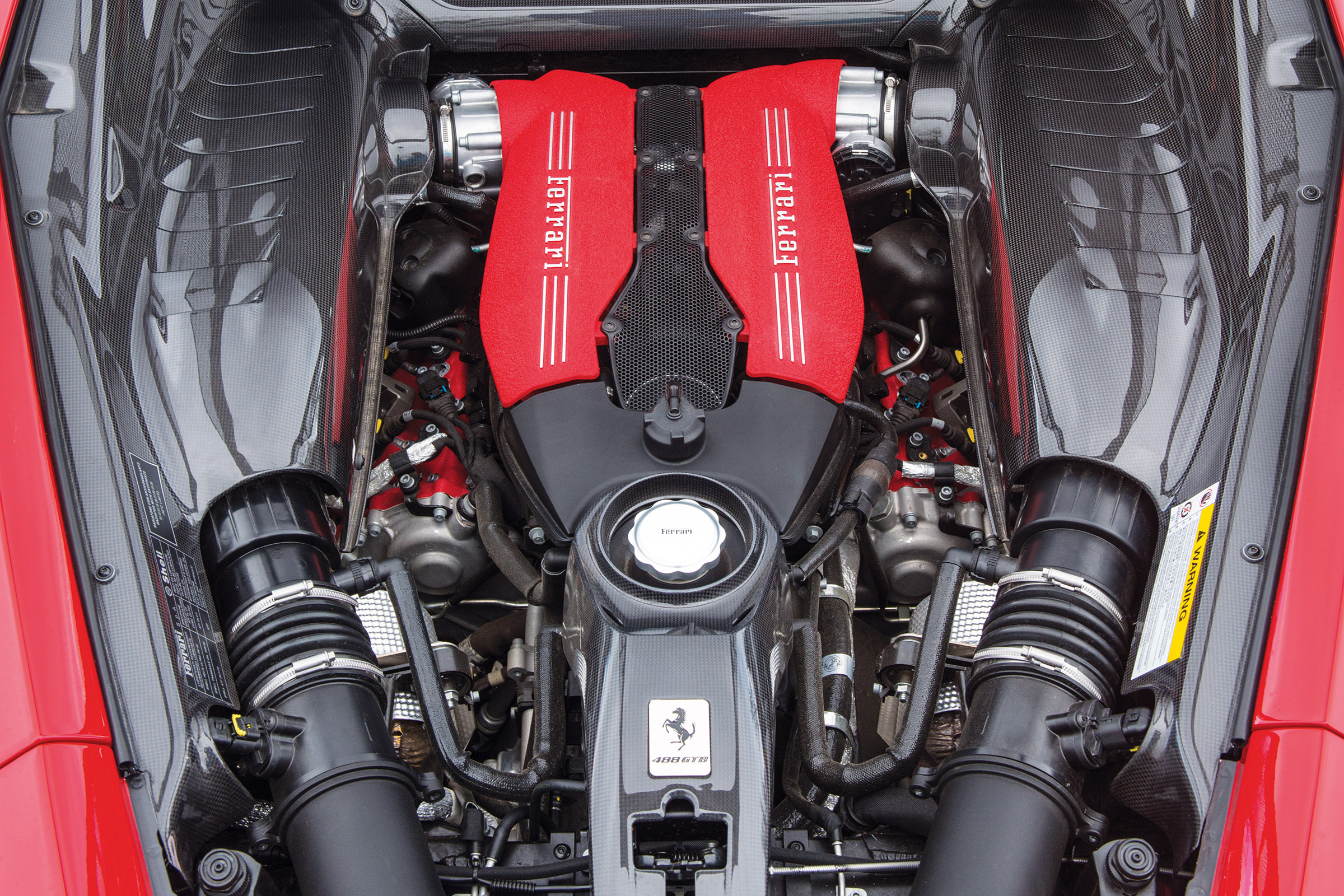 Ferrari 488 GTB engine