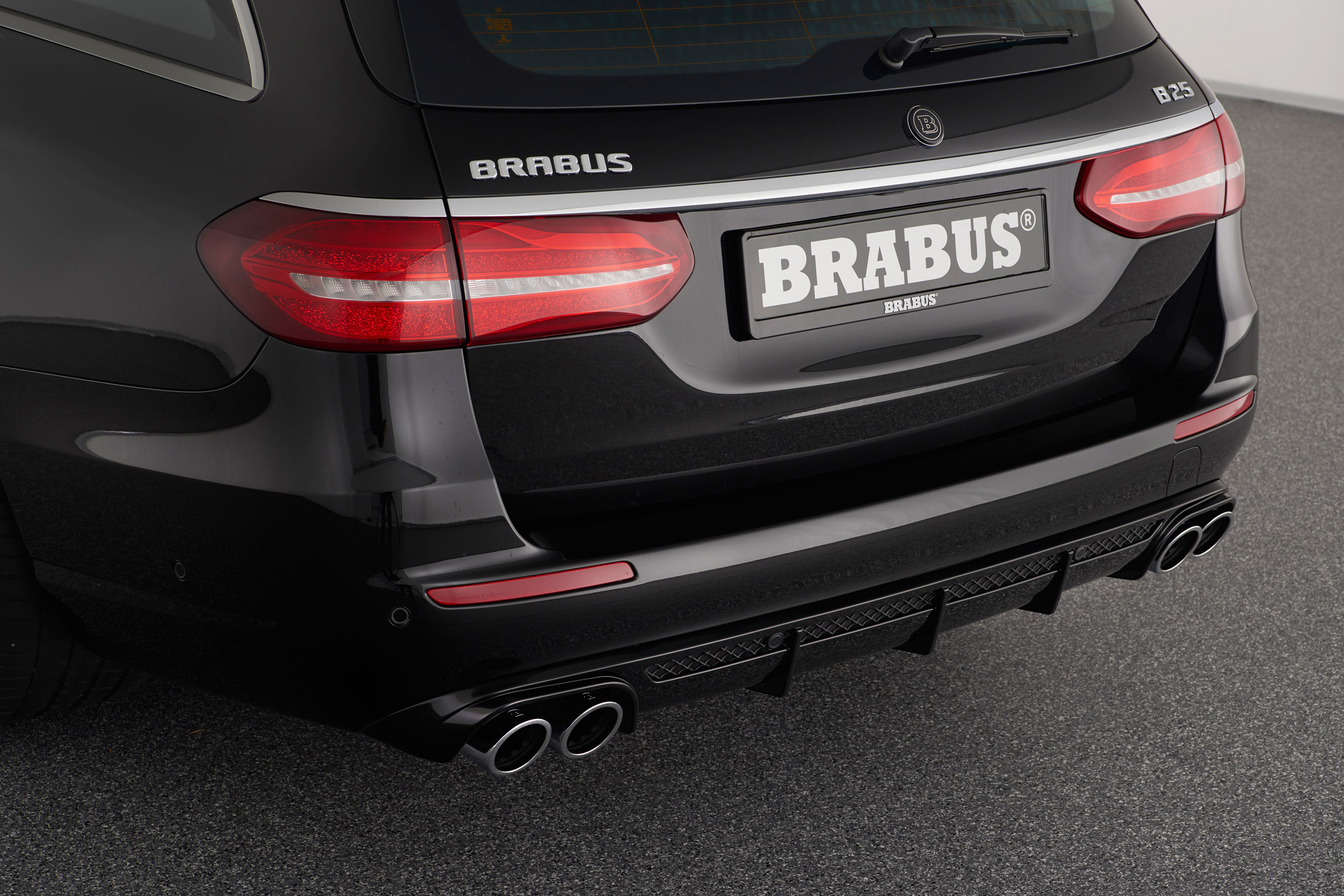 Brabus kits for Mercedes E-Class Estate rear