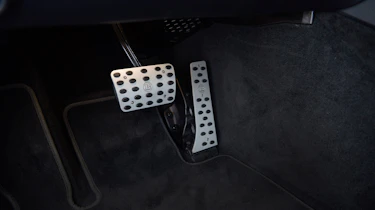 Brabus kits for Mercedes E-Class Estate pedals