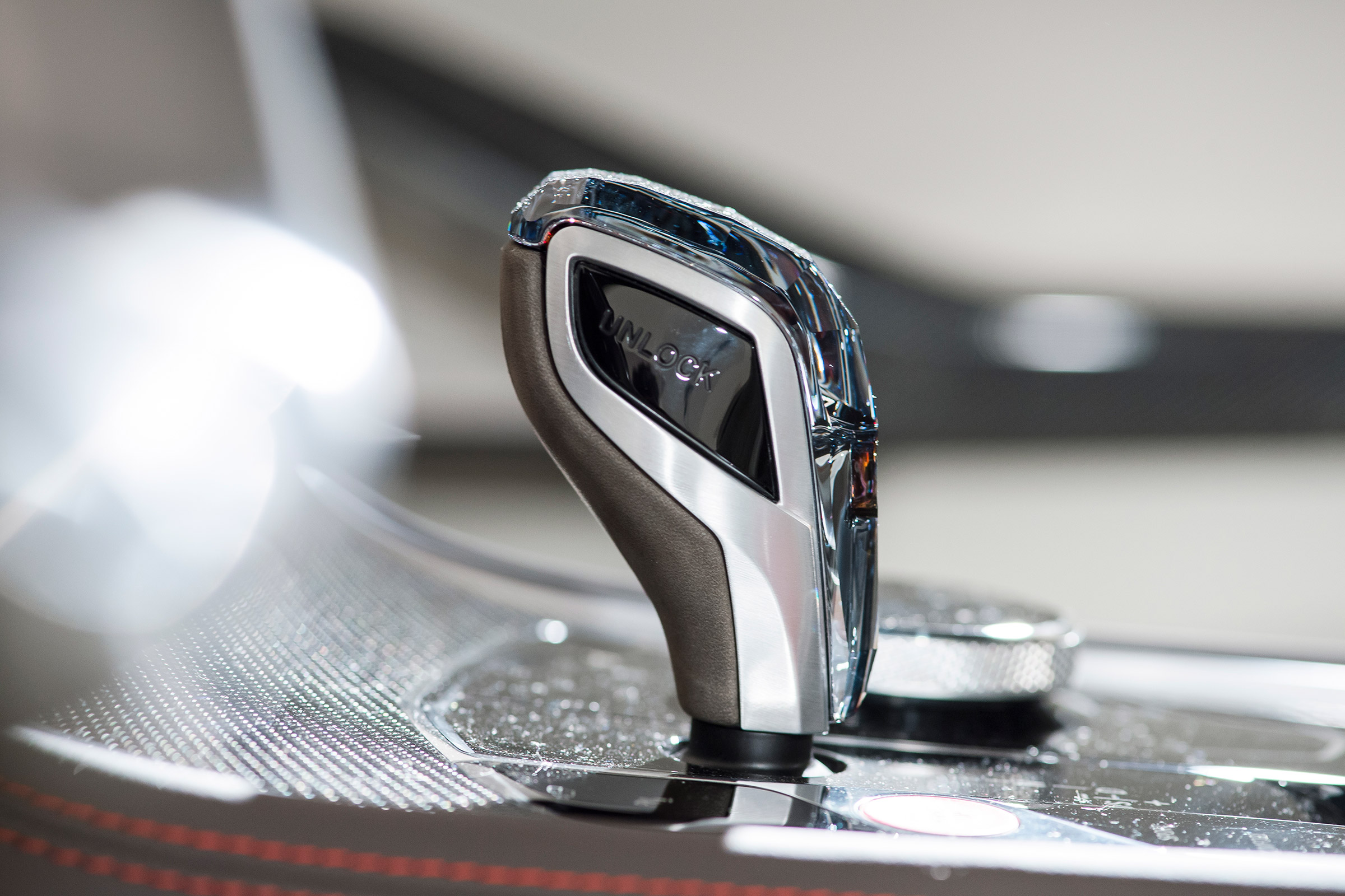 BMW 8-series concept - gear selector