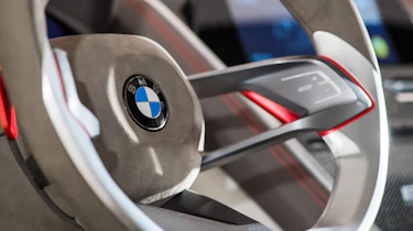 BMW 8-series concept - steering wheel