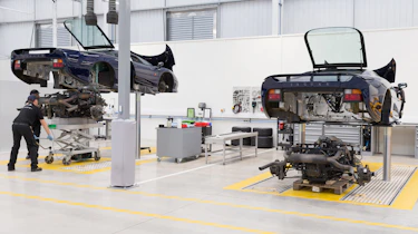Jaguar Land Rover Classic Works - XJ220 2