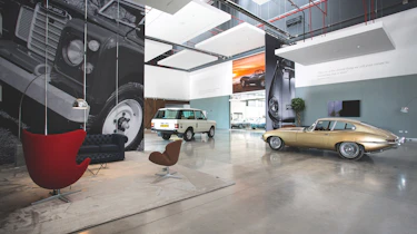 Jaguar Land Rover Classic Works - Foyer