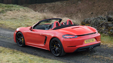 Porsche 718 Boxster S - Static 2