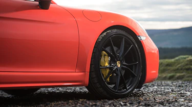 Porsche 718 Boxster S - brakes