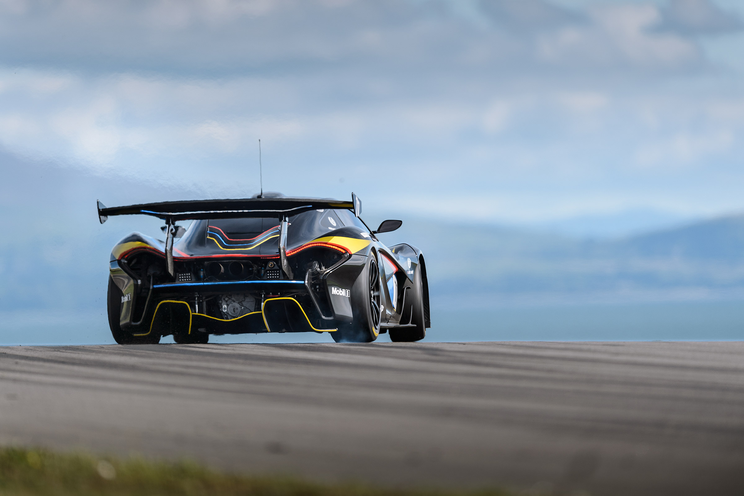 McLaren P1 GTR - rear cornering