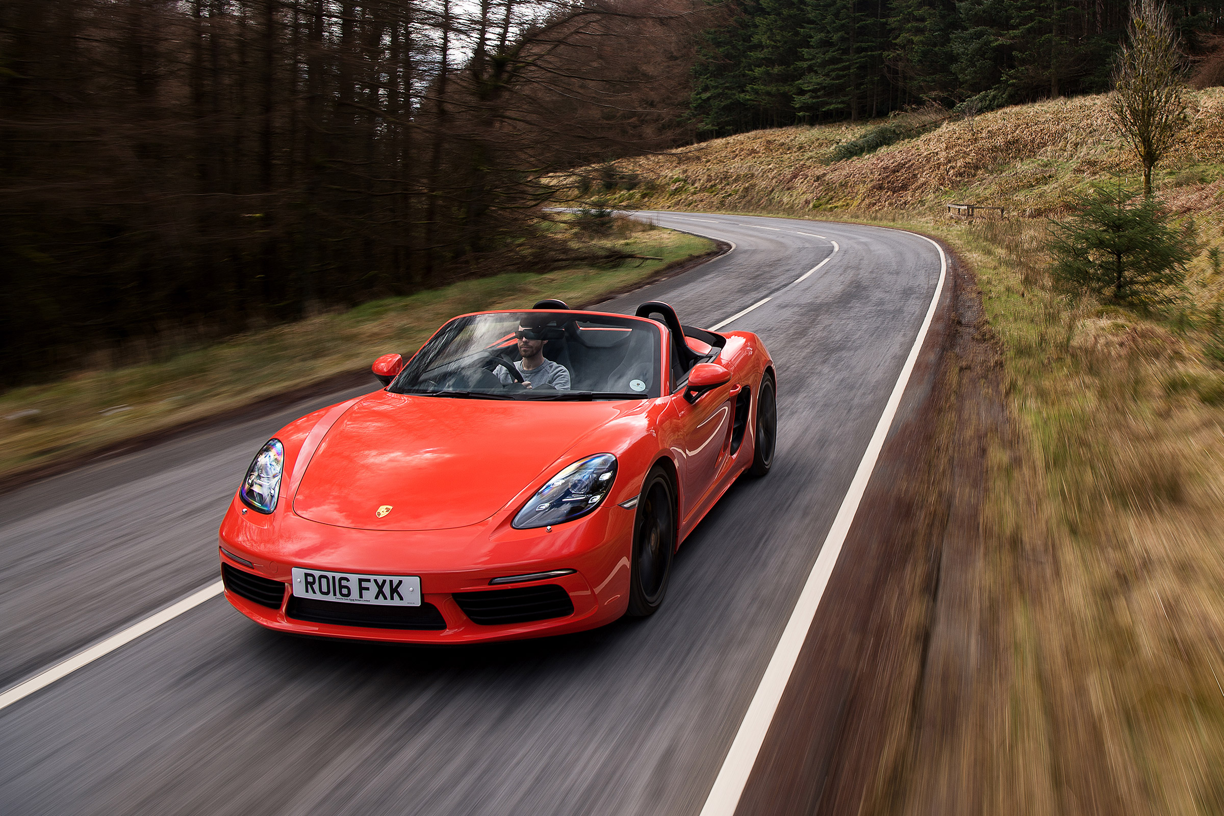 Porsche 718 Boxster S - driving shot front