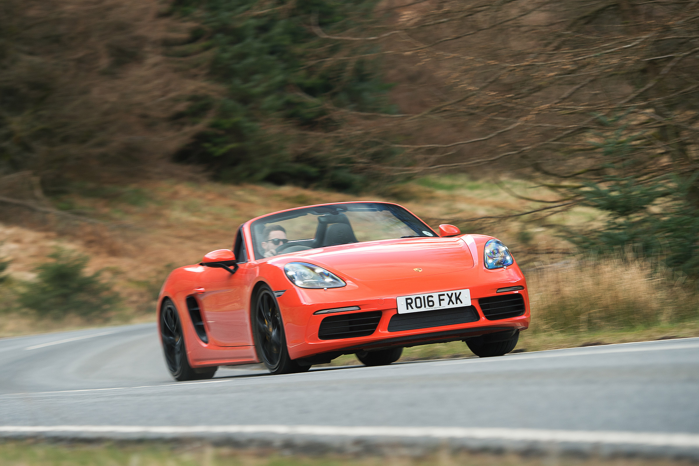 Porsche 718 Boxster S - drive 2