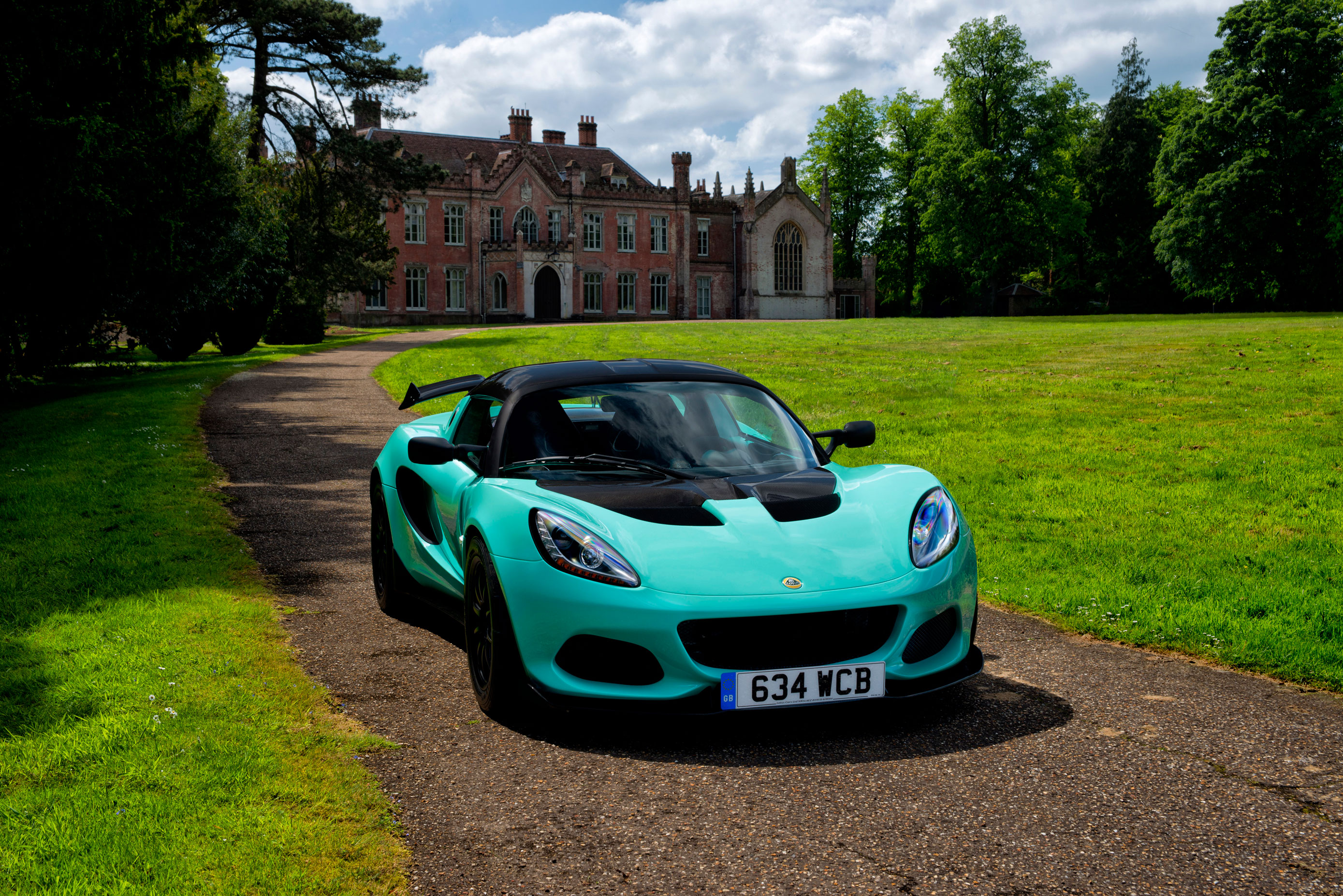 Lotus Elise Cup 250 - Front