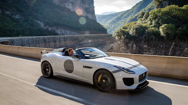 Jaguar F-Type Project 7 - white front