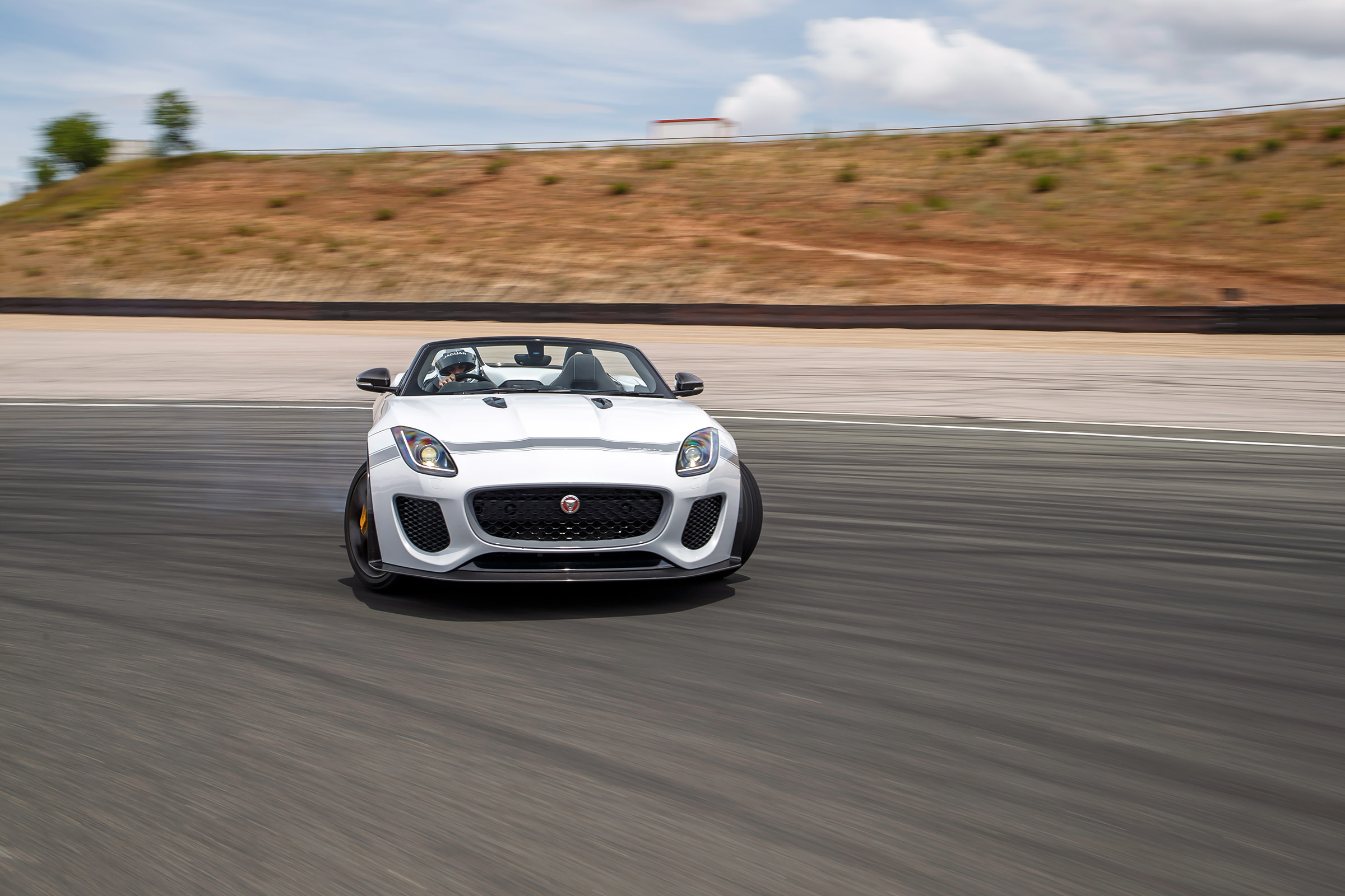 Jaguar F-Type Project 7 - white front slide