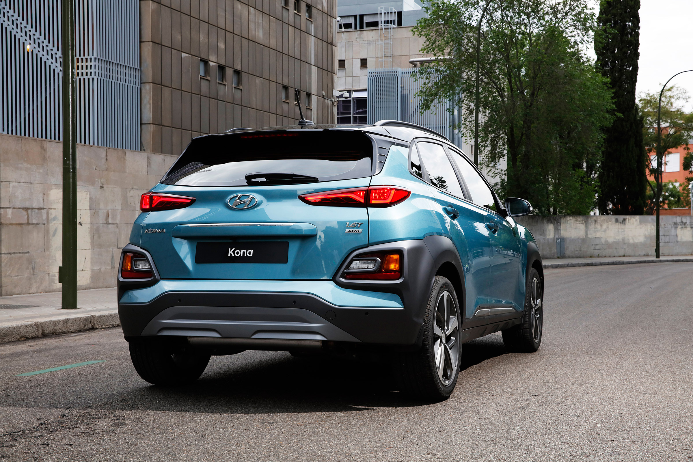 Hyundai Kona - rear static