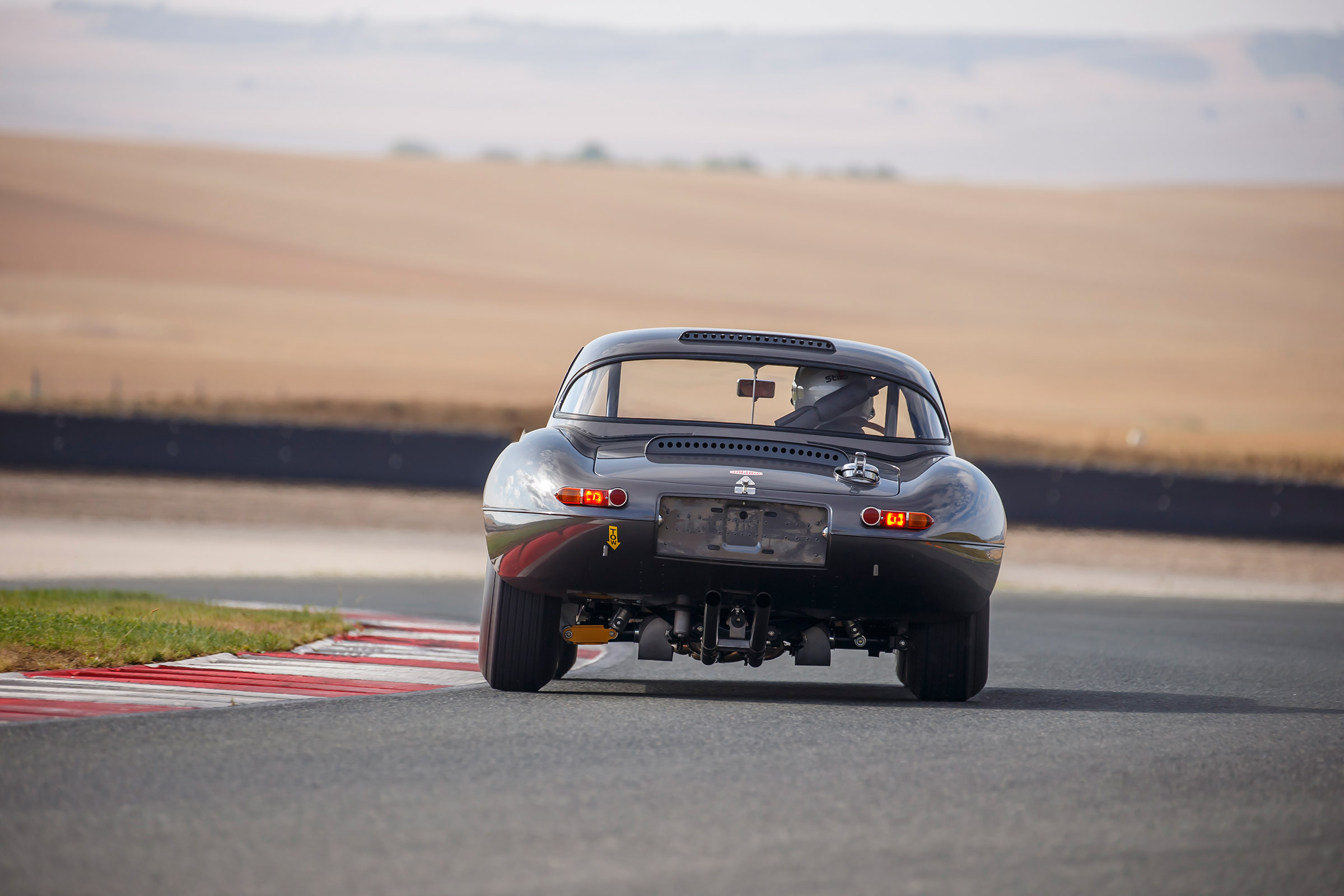 Lightweight Jaguar E-Type - rear